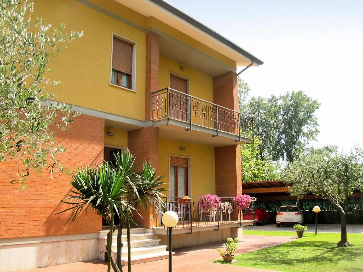 Apartment Casone By Interhome Marina di Massa Italy