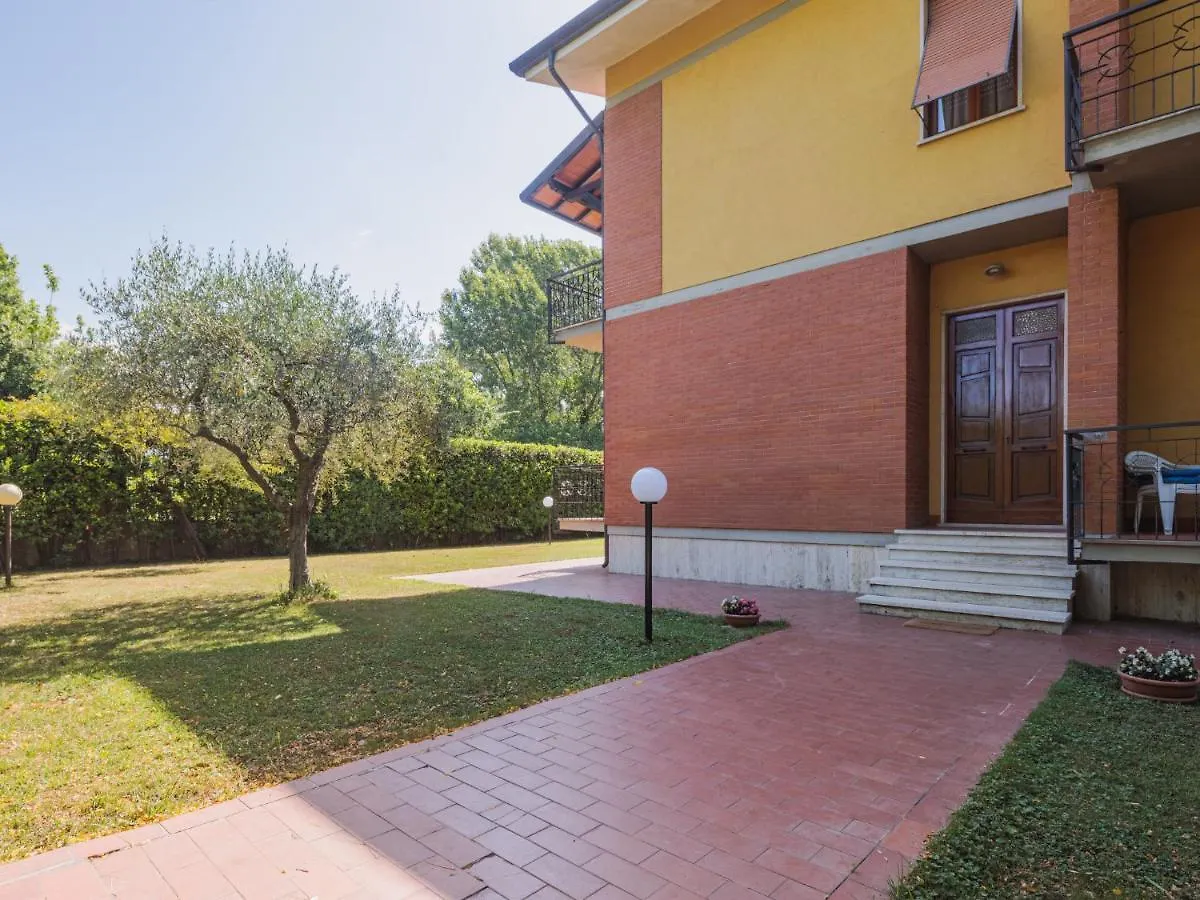 Apartment Casone By Interhome Marina di Massa